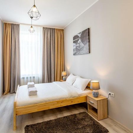 Alfa Apartments Chornovola Lviv Kültér fotó