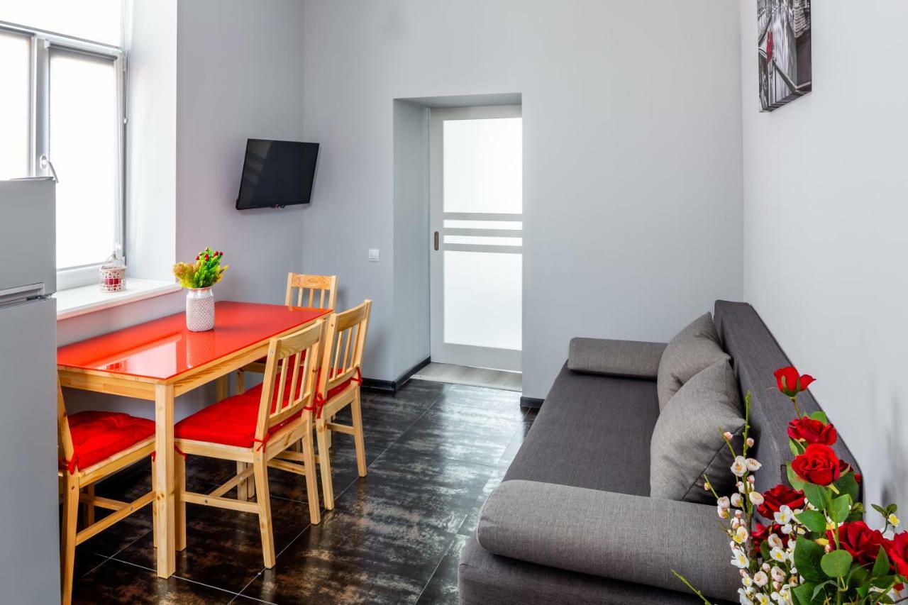 Alfa Apartments Chornovola Lviv Kültér fotó