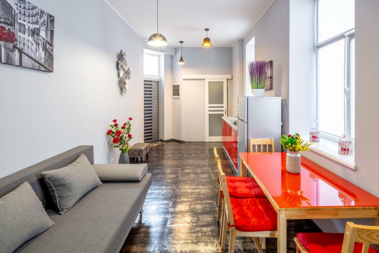 Alfa Apartments Chornovola Lviv Kültér fotó